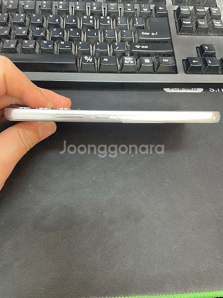 갤럭시A34 실버 128GB 상태좋은 중고13만팝니다.--4