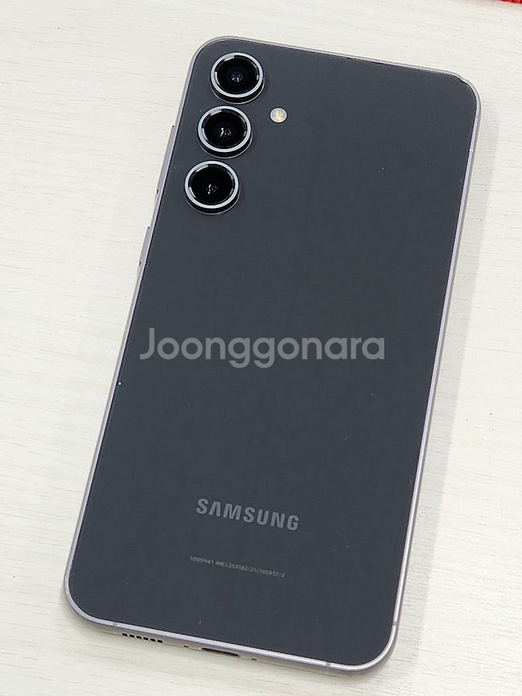 갤럭시 S23FE 그라파이트색상 256용량 액정상태너무...--0