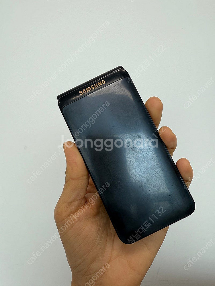 G160 갤럭시 폴더2 블랙 16기가 3만 판매합니다.--2