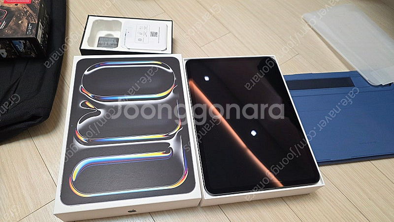 아이패드 프로 11 m4 블랙(셀룰러,256gb)+정품...--1
