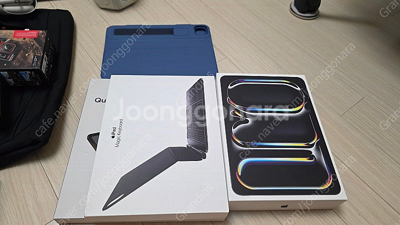 아이패드 프로 11 m4 블랙(셀룰러,256gb)+정품...--2