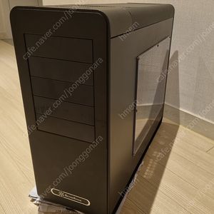컴퓨터 케이스 나눔 실버스톤 silverstone fortress ft02b-w