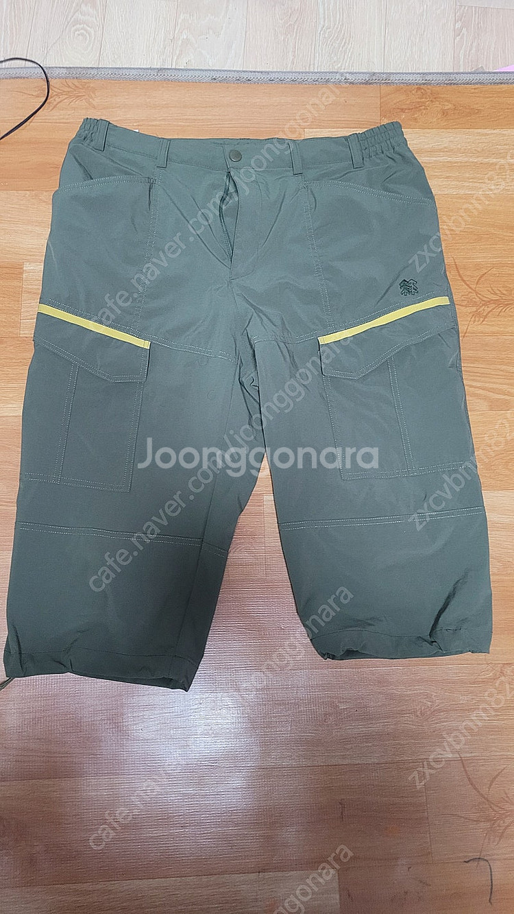 블랙야크 바지(34)2만.코오롱 반바지(38)1.5만....--2