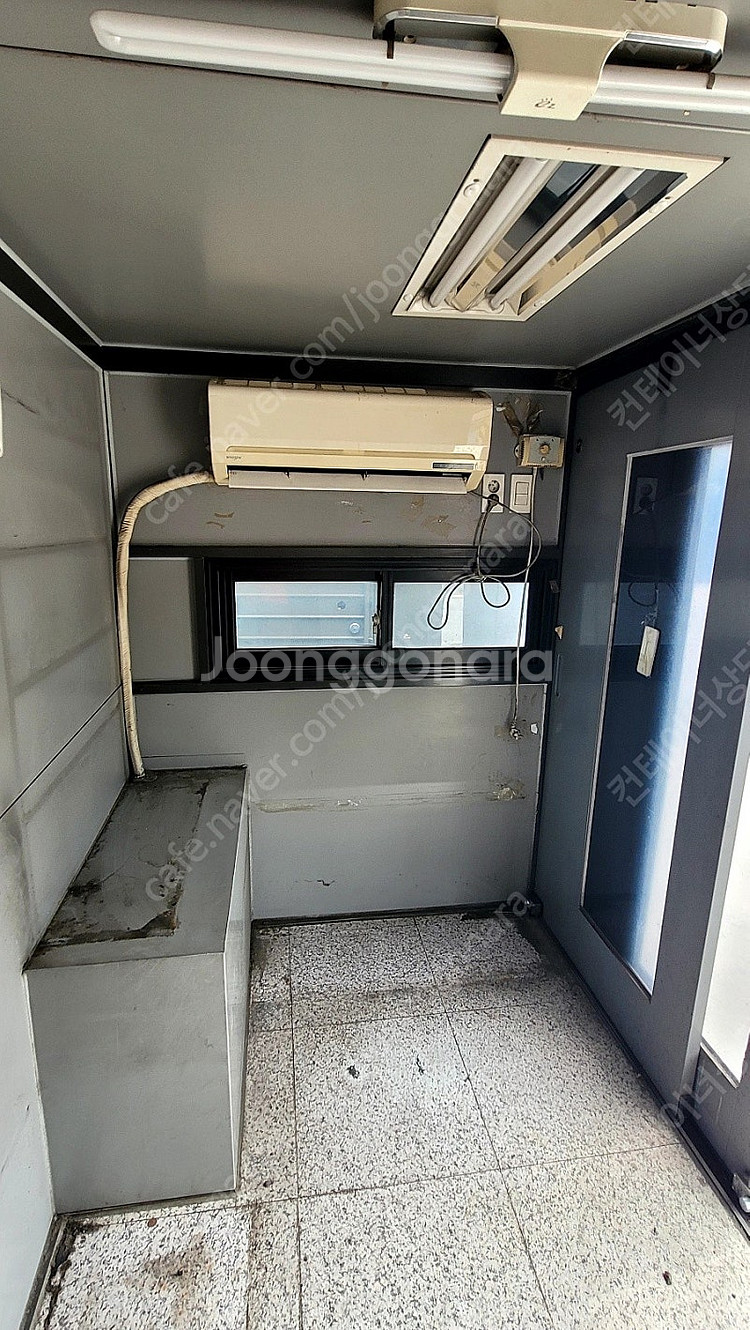 도로 가판대 컨테이너 판매합니다--5