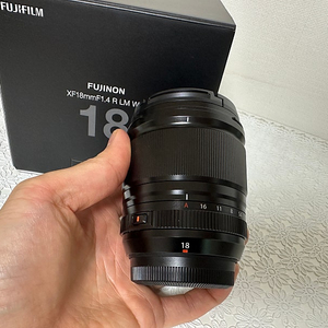 후자 xf18mm f1.4 R LM WR 렌즈 판매합니다