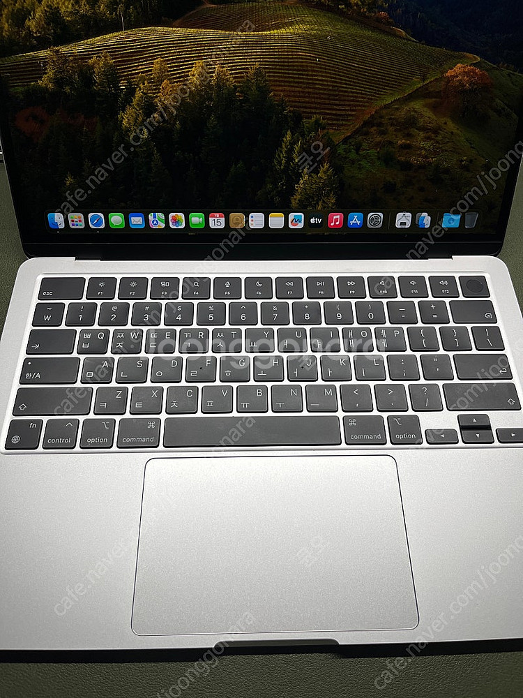 M2 맥북 에어 10코어 고급형 16gb 512gb 실...--2