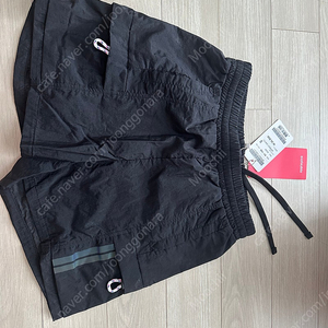 새상품) 애플핑크 여아 키즈 블랙 검정 반바지 140