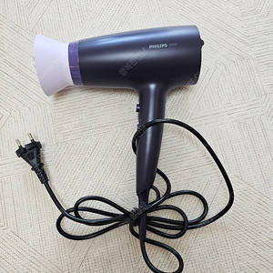 필립스 드라이기 BHD340 모델 판매합니다.