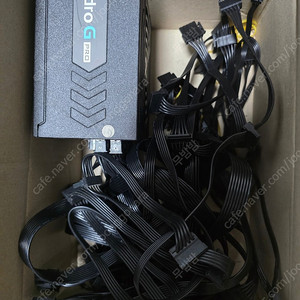 FSP Hydro G Pro 1000W 80Plus Gold 풀모듈러 파워서플라이 팝니다.