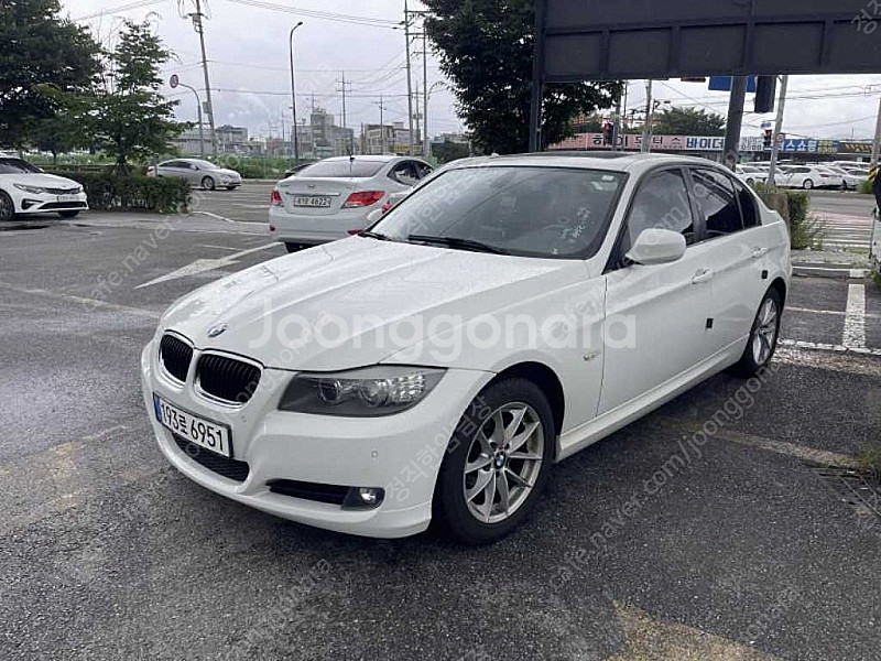 BMW 3시리즈 (E90) 320i 세단 중고차 최저가...--0