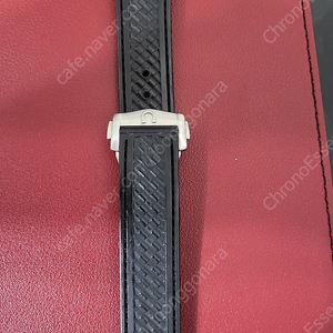 오메가 러버스트랩