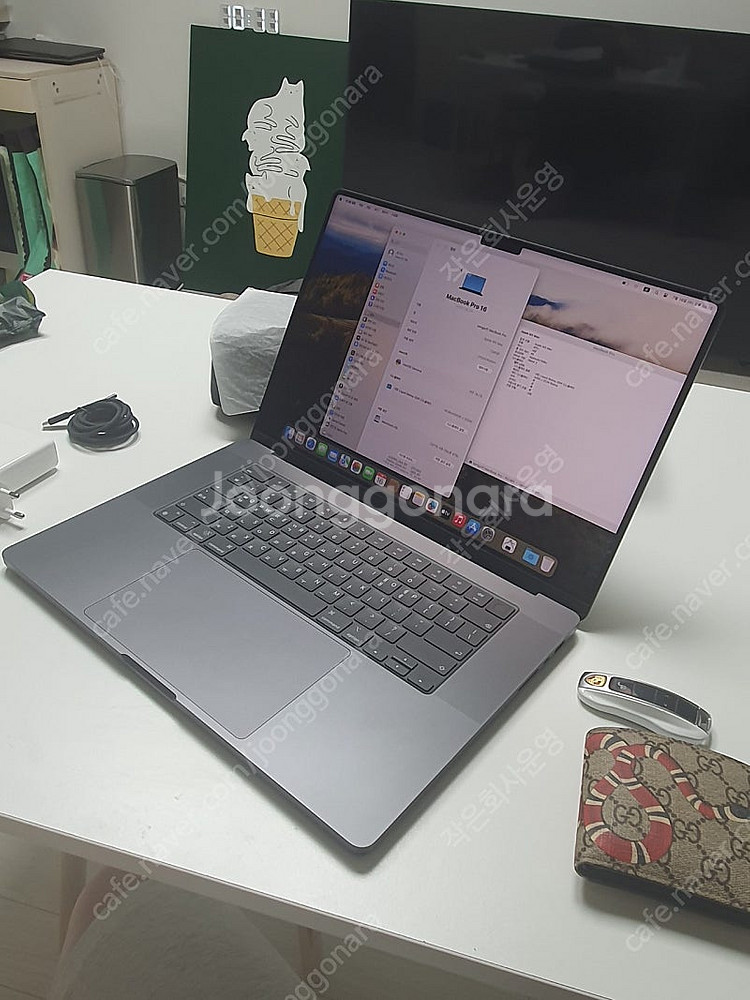 새제품 맥북 프로 16인치 2024 M3 Max RAM...--6