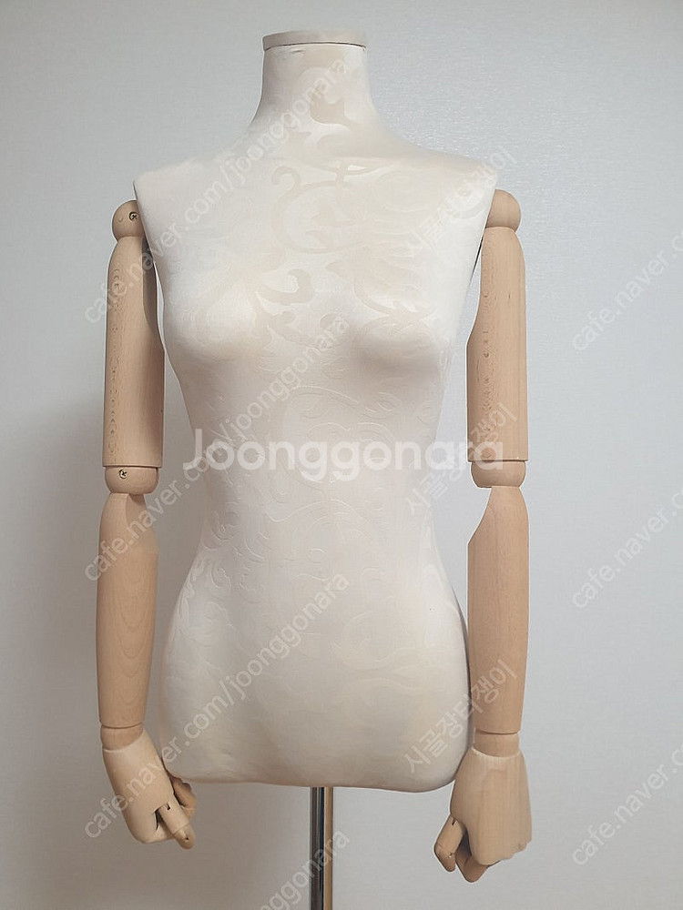 여자 피노키오 마네킹 팝니다--0