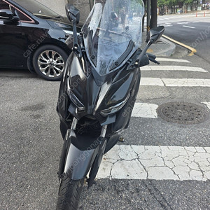 xmax300 20년식 팝니다
