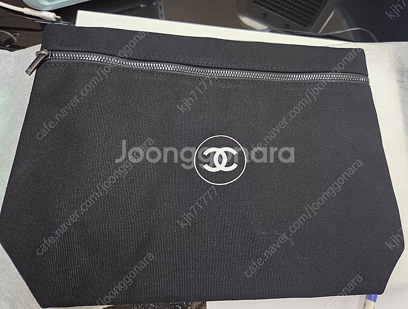 샤넬 파우치 새상품--1