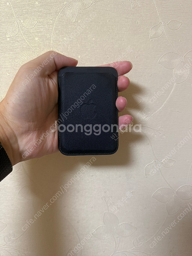 애플 정품 파인우븐 맥세이프 블랙 카드지갑--0