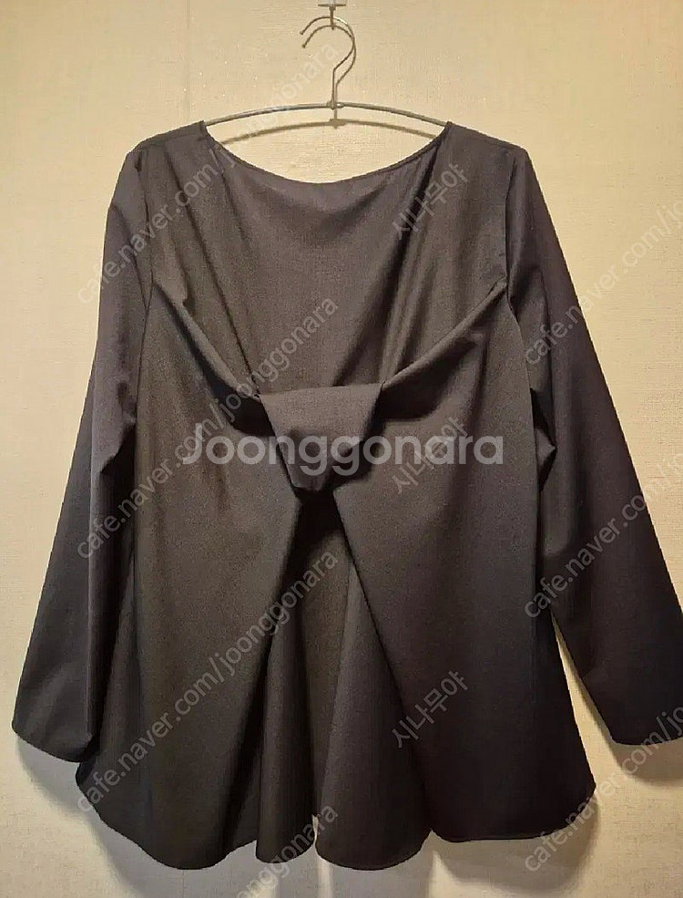 거의새옷 COS wool 100% 뒷모습 있븐 블라우스...--4