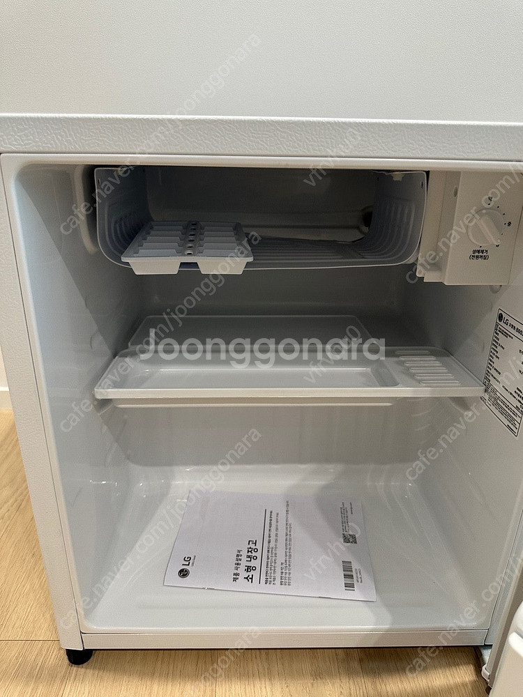 LG 소형 냉장고 1도어 43L 새제품--2