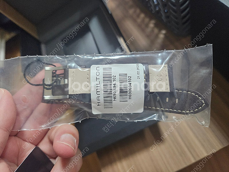 해밀턴 카키필드 익스페디션 37mm 흰판--2