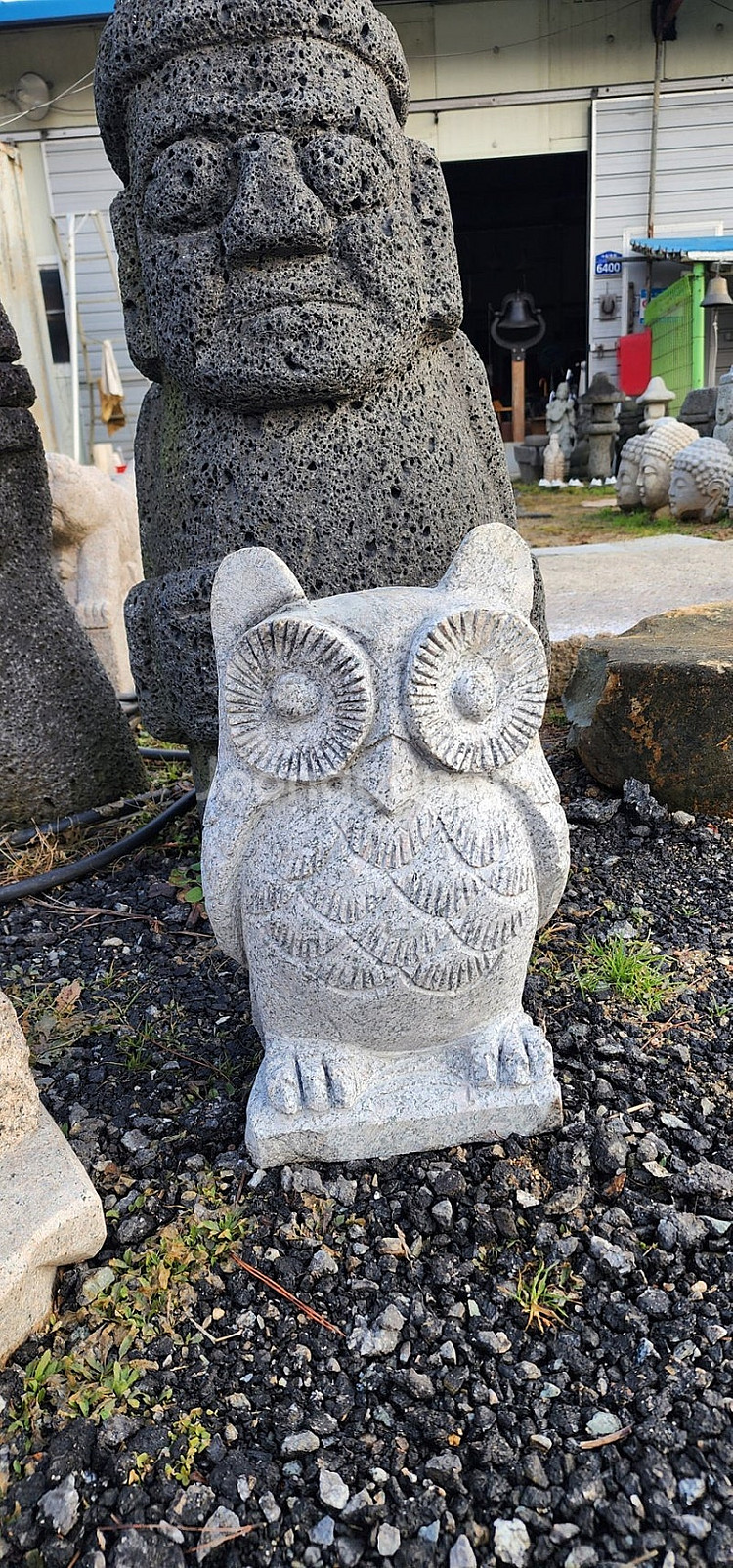 화강암 부엉이 4마리--0