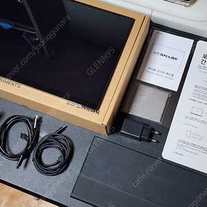 6D SHARK S16 PLUS 16인치 포터블 모니터 팝니다