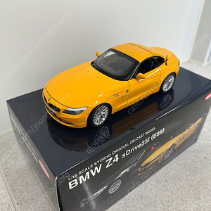 교쇼 BMW Z4 sDrive35i (E89) 옐로우 1:18