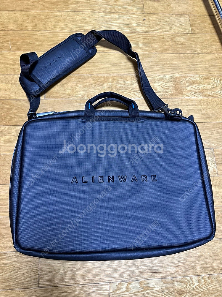 델 에일리언 노트북 백팩가방 및 서류 가방 팝니다--2
