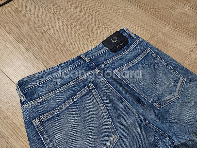 솔리드 옴므 23SS 블루 스트레이트 크롭진 판매합니다--5