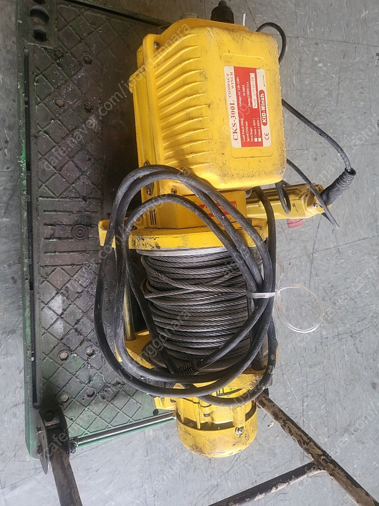 가벼운윈치CKS300L--1