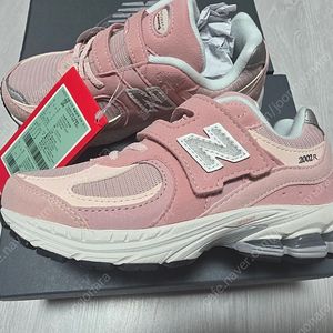 뉴발란스 2002 180사이즈