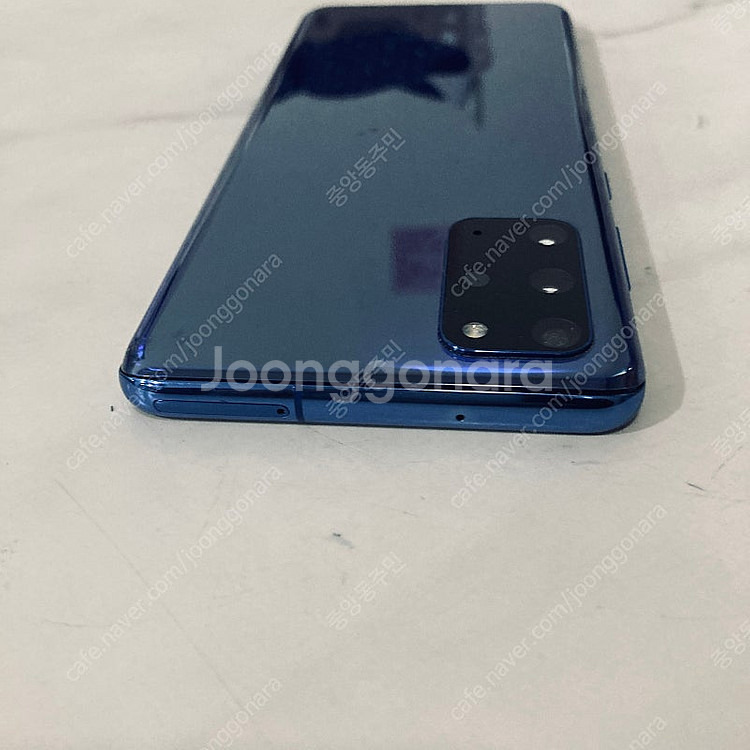 갤럭시 S20플러스+ 블루 256용량 매우깨끗 14만원 판매합니다!--2