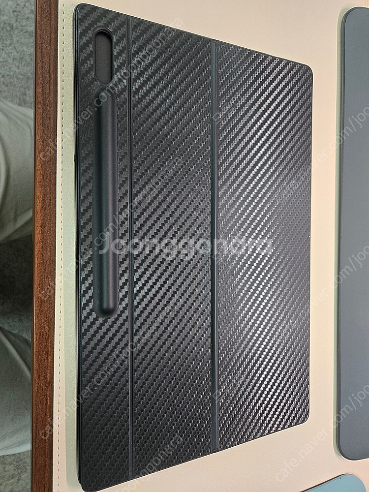 갤럭시 탭 s8 울트라 5g 256기가 판매합니다.--4