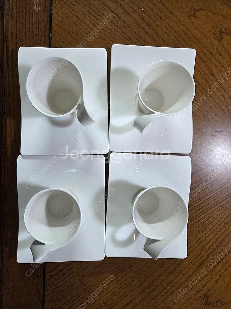 빌레로이앤보흐 웨이브 카페 머그--2