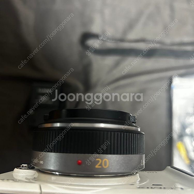 루믹스 GF1 카메라 + 루믹스 20mm 렌즈--1