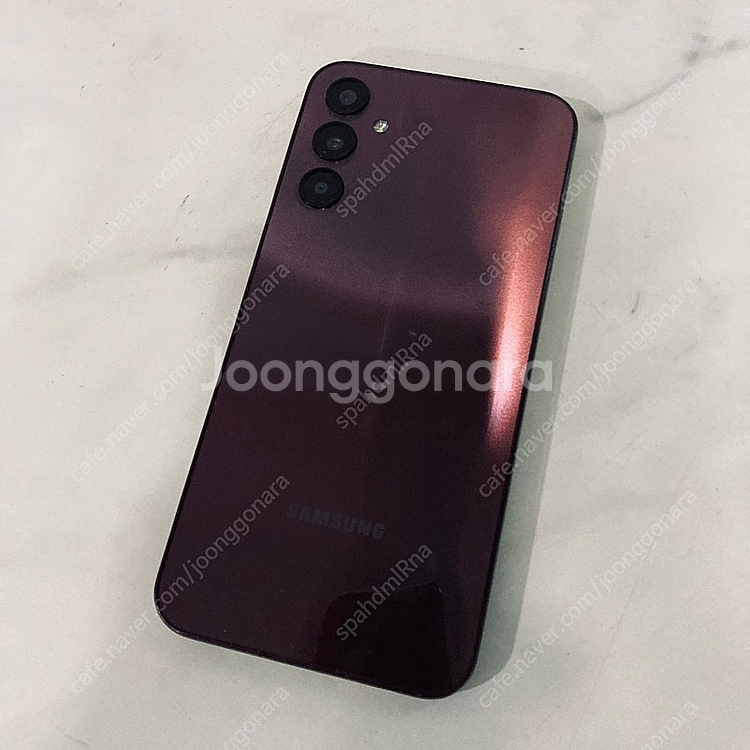 갤럭시 A24 다크레드 128기가 잔상없는기기 7만8천원 판매합니다!--1