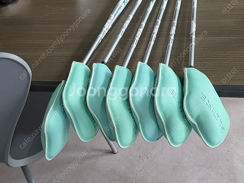 (정품)테일러메이스 스텔스 글로리 여성 아이언 세트 판매합니다--4