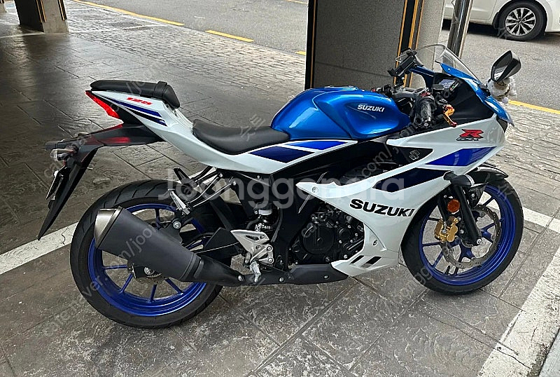 스즈키 GSX R 125 24년식 신형 블루카울--1