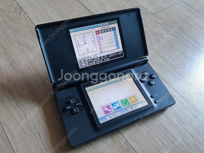 닌텐도 DS Lite 블랙 팝니다--1