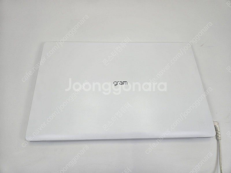 LG 그램 노트북 판매합니다. 8~11세대 상태 굿 작...--1