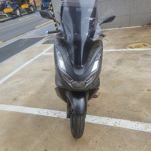 pcx125 abs 22년형 21년식 풀옵션 상태좋은차 판매합니다