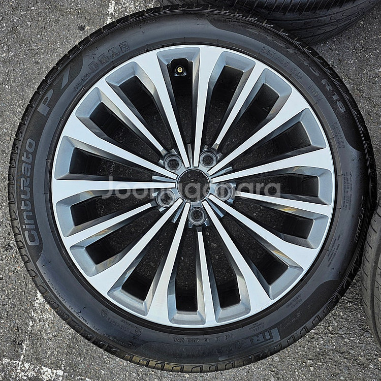 그랜져 HG 18인치 13년 순정 휠타이어 세트 팔아요 245 45 18--2