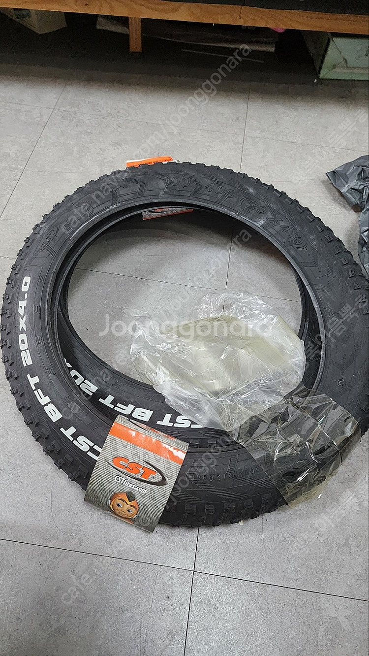 CST 타이어 20x4.0 BFT 팻바이크 타이어 팝니...--0
