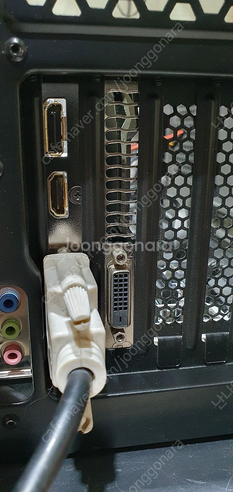 기가바이트 GTX 1060 3G--2