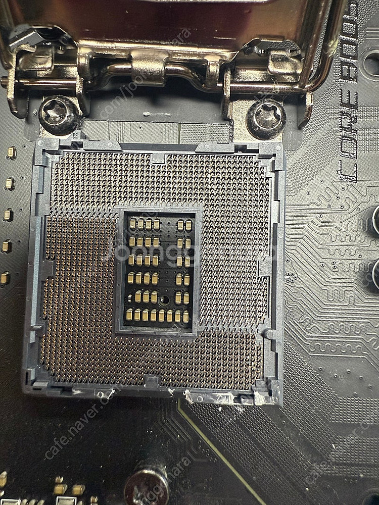 고장난 MSI Z490 MAG 메인보드 팝니다 (핀 휘...--5