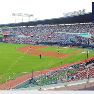 [정가양도] 7/18(금) 롯데 vs LG 3루레드석 226블럭 통로 2연석 양도합니다.
