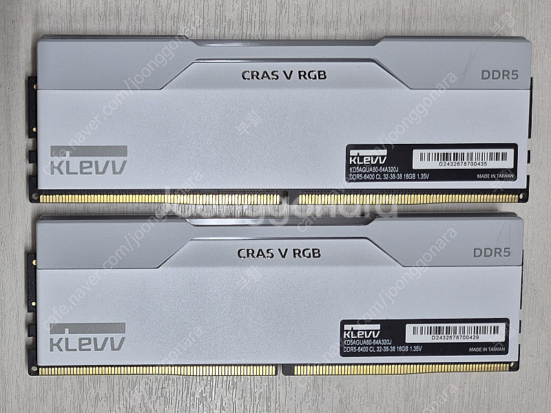 ESSENCORE KLEVV DDR5-6400 CL32...--0