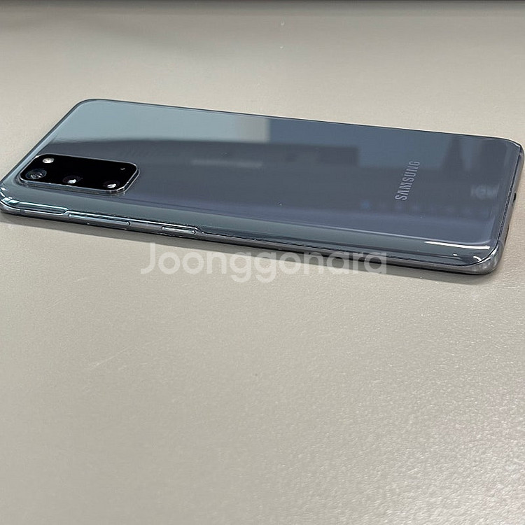 갤럭시S20 그레이색상 128용량 무잔상 가성비 꿀매물 서브용 배달용 게임용 추천 8만 판매합니다--7