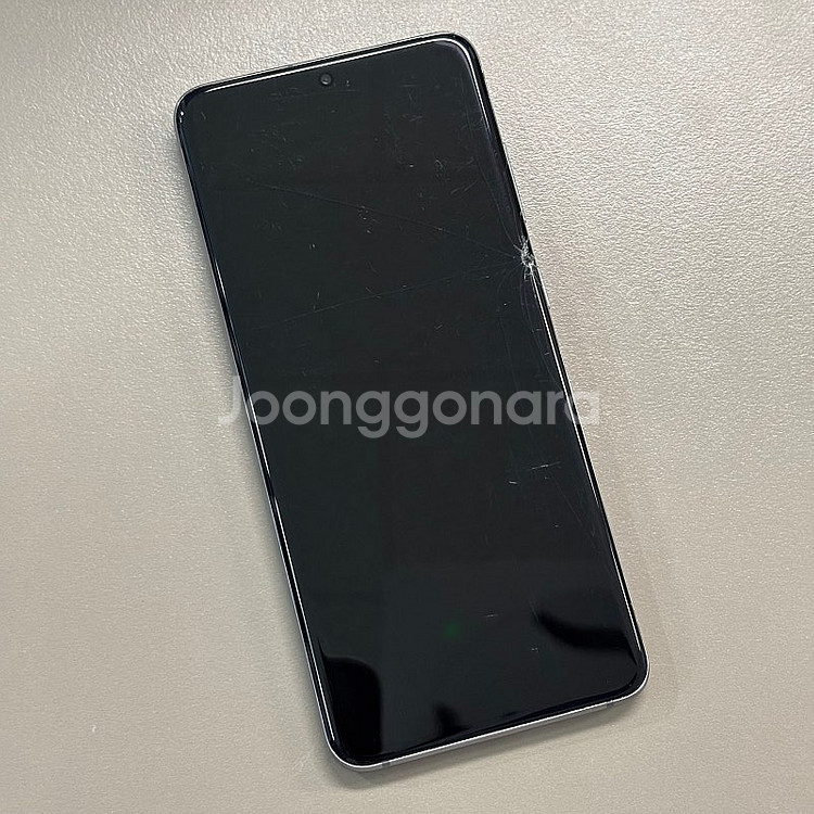 갤럭시S20 그레이색상 128용량 무잔상 가성비 꿀매물 서브용 배달용 게임용 추천 8만 판매합니다--8