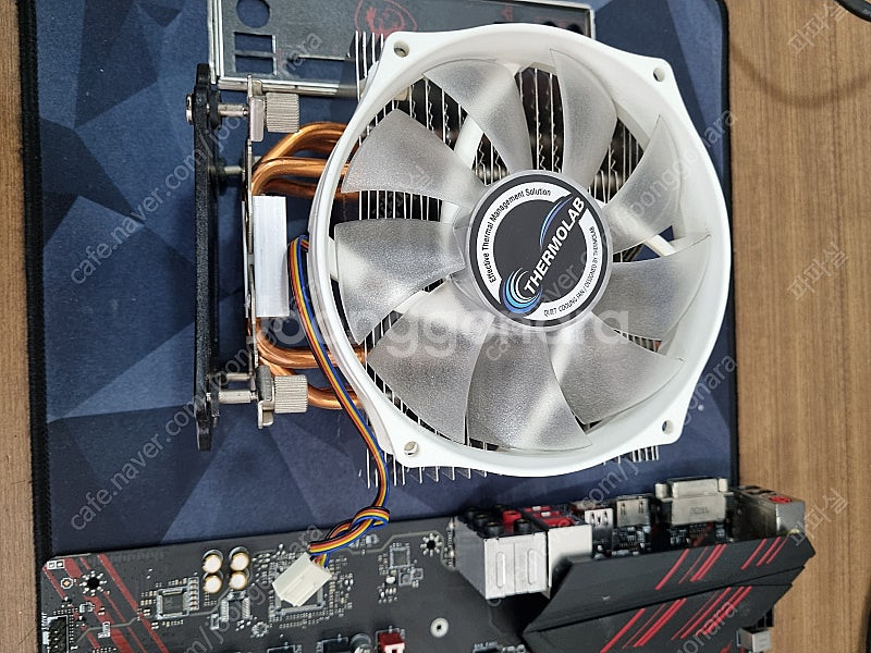 i7-8700K, Z390보드 세트팝니다.--2