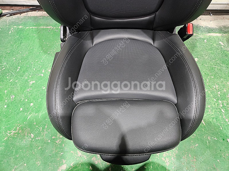 [GW] BMW F56 미니쿠퍼 5도어 2019년 조수...--2